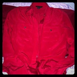 White n back ted silk. Utton down long sleeve